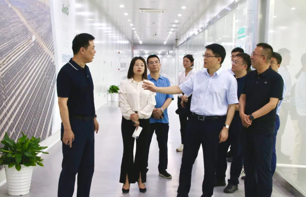 1718673572744081971.png 1718673572744081971.png