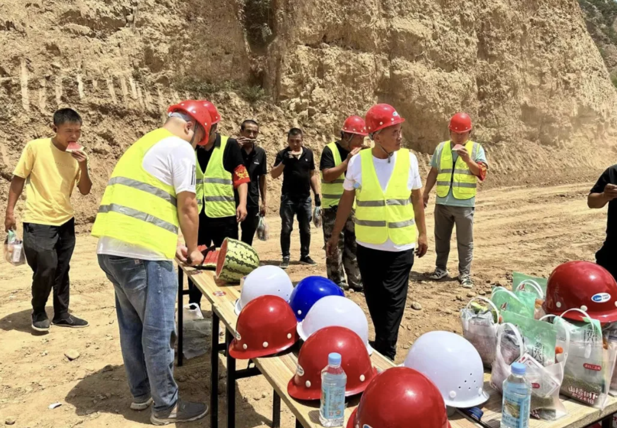 1721784117558080247.png 1721784117558080247.png